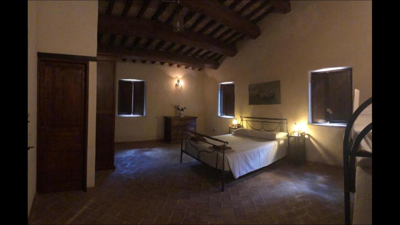 Agriturismo Il Covo Del Solengo Valtopina 外观 照片