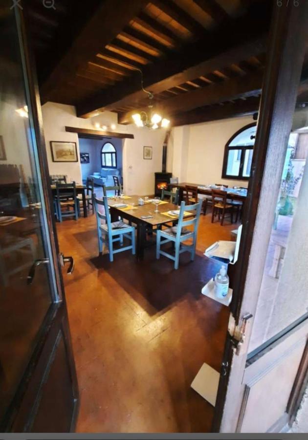 Agriturismo Il Covo Del Solengo Valtopina 外观 照片