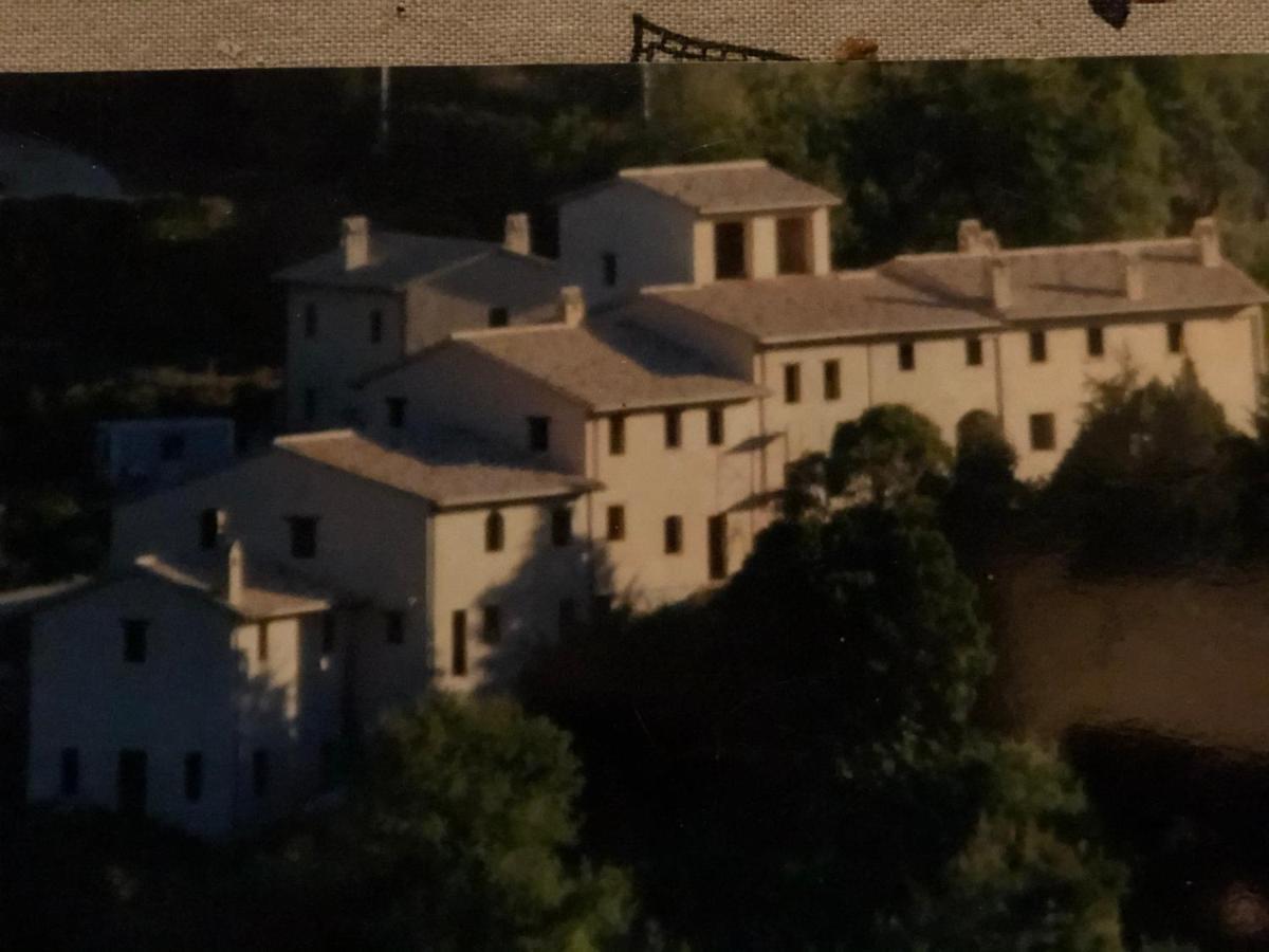 Agriturismo Il Covo Del Solengo Valtopina 外观 照片